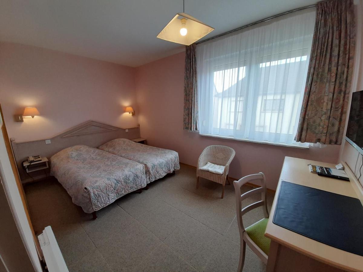 Hotel Restaurant A L'Etoile Merkwiller-Pechelbronn Zewnętrze zdjęcie