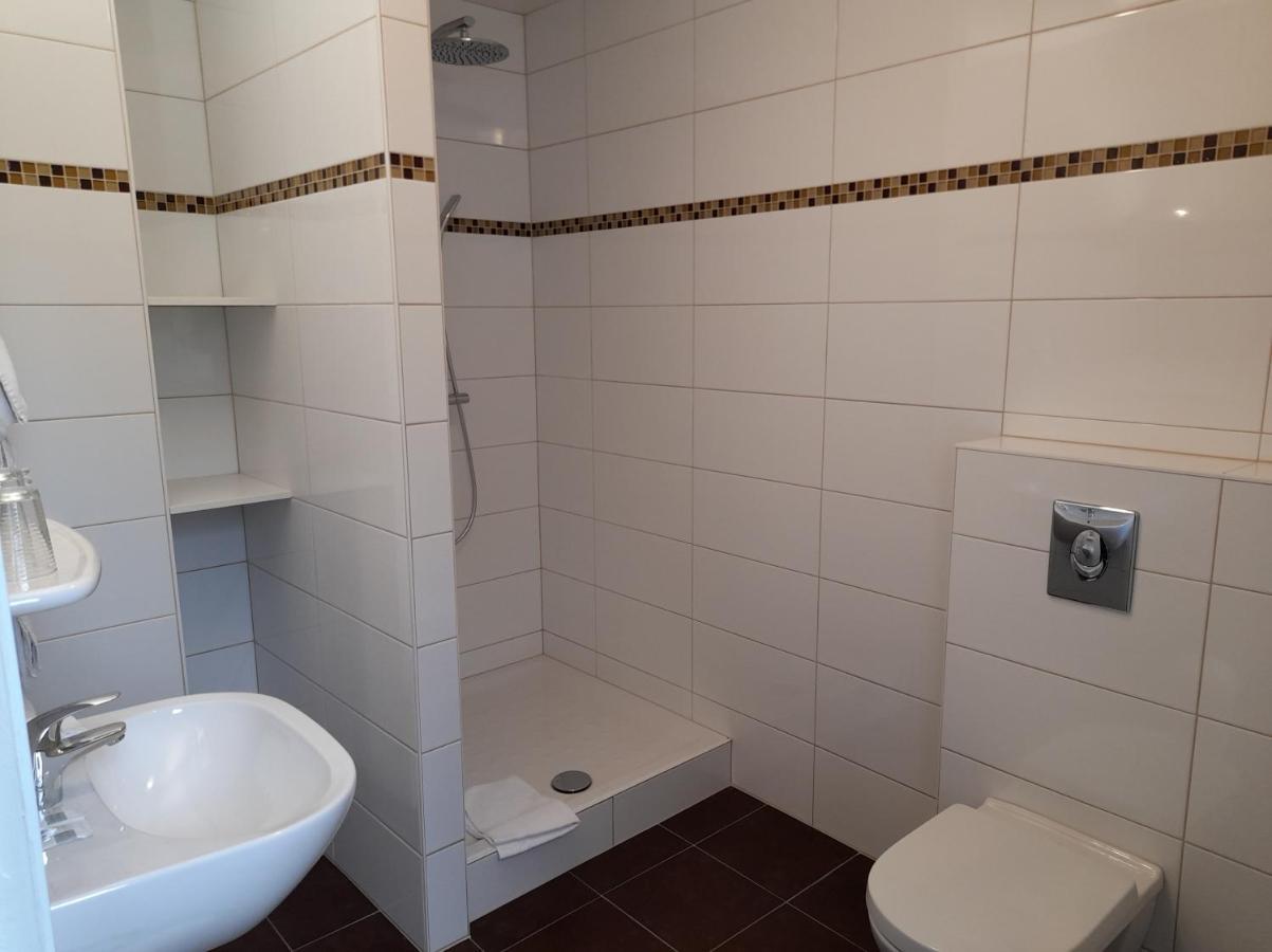 Hotel Restaurant A L'Etoile Merkwiller-Pechelbronn Zewnętrze zdjęcie