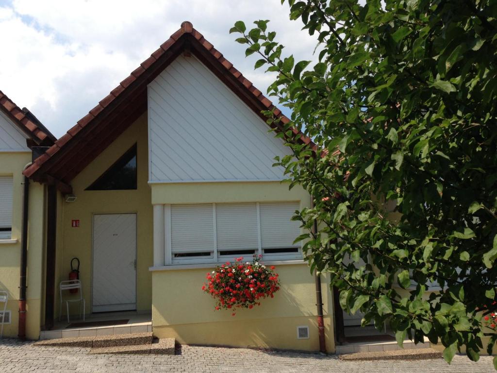 Hotel Restaurant A L'Etoile Merkwiller-Pechelbronn Pokój zdjęcie